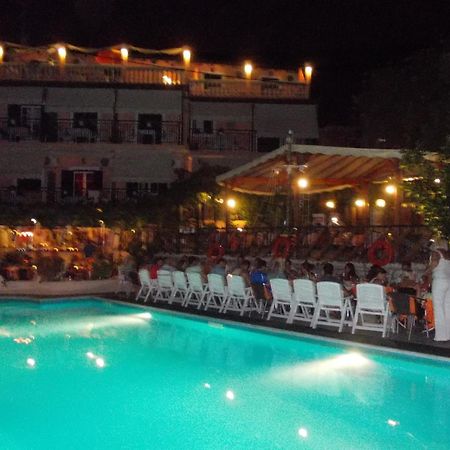 Апарт отель Argo Pool & Bar Бенитсес Экстерьер фото